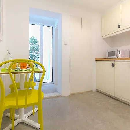 Tram Hideaway | Bica *