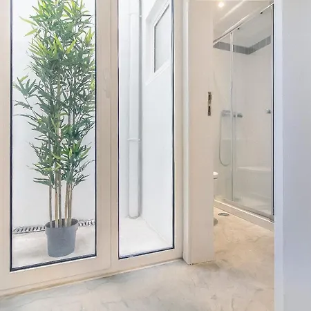 Tram Hideaway | Bica Apartament *